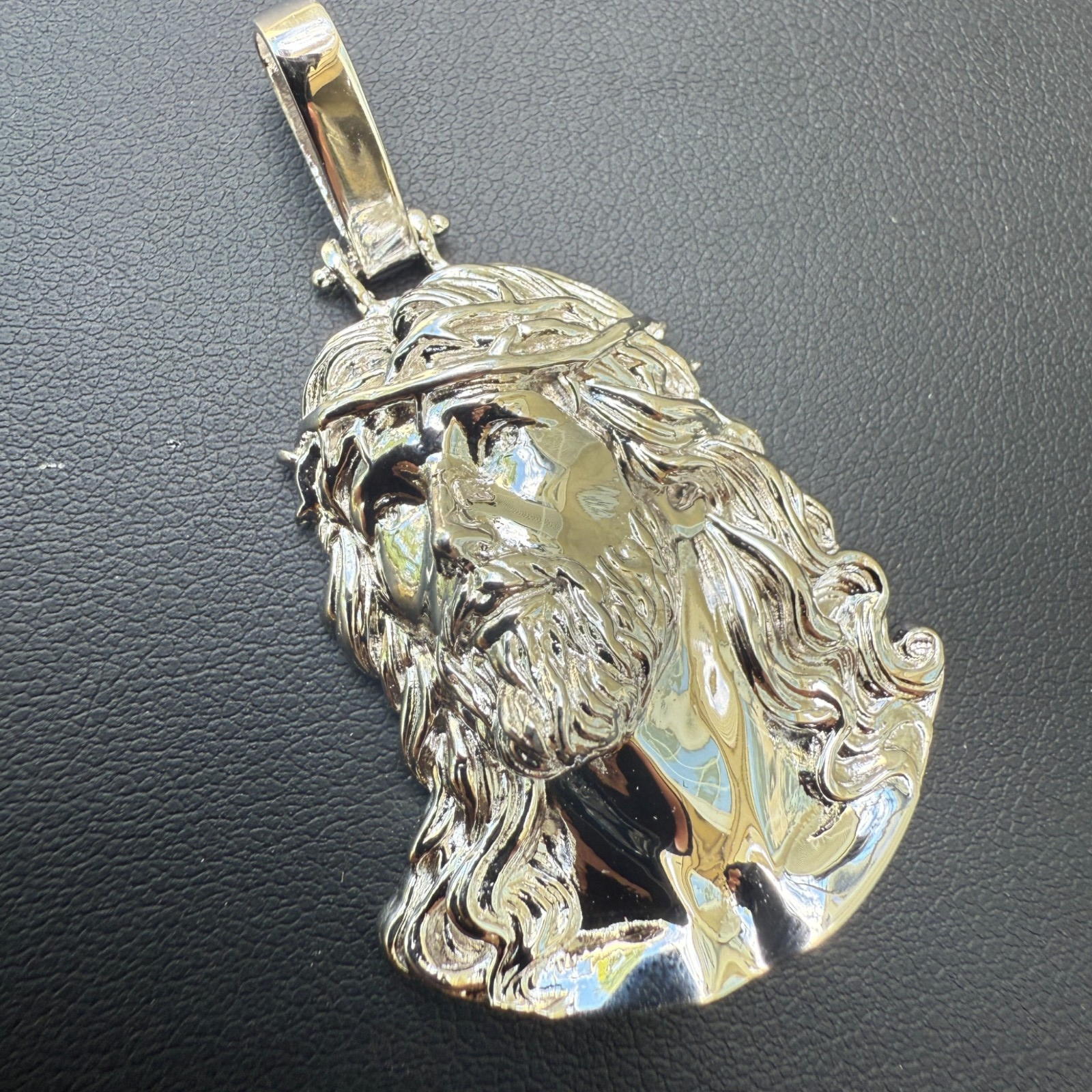 925 Sterling Silver Passion Of The Christ Jesus Piece Pendant - Medium