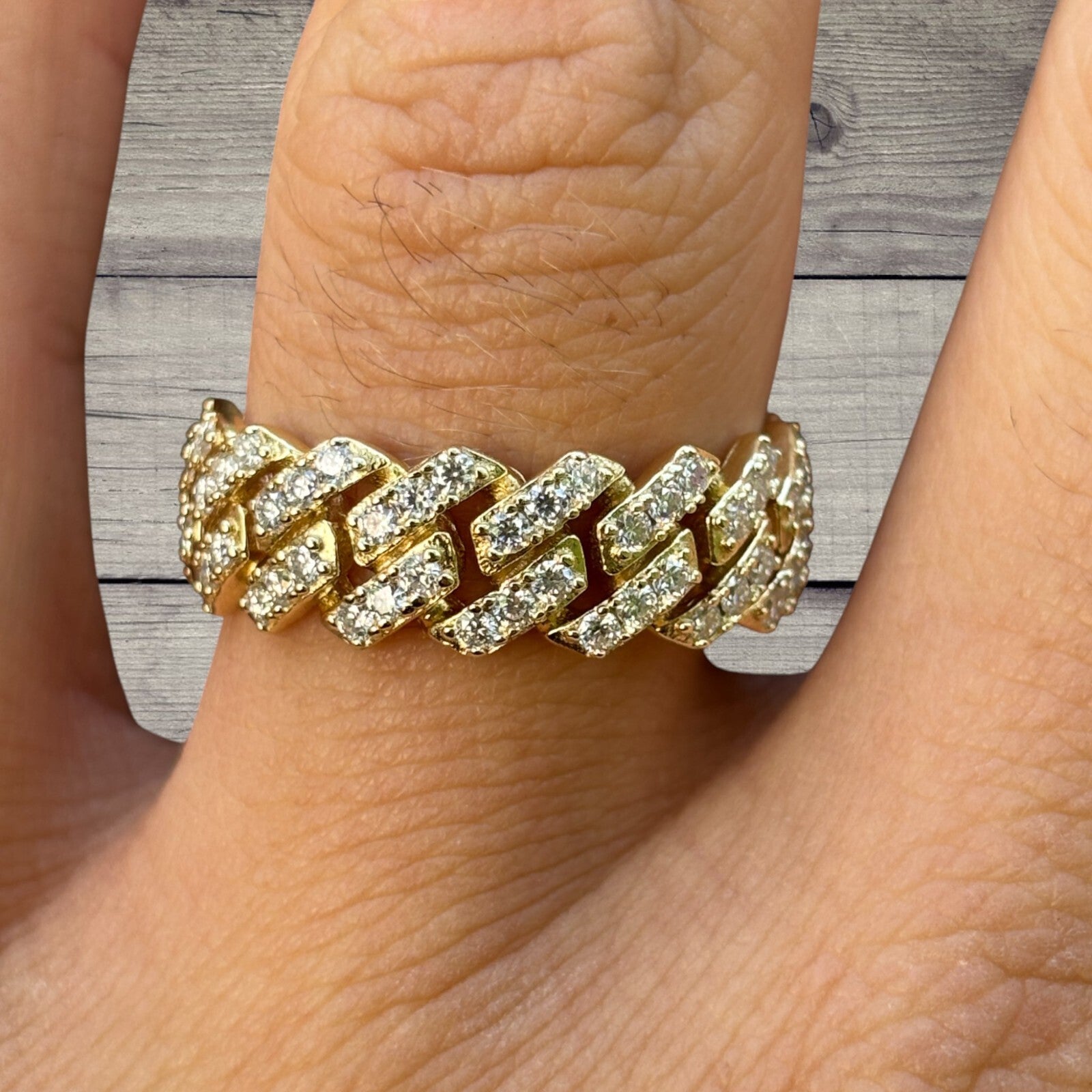 925 Sterling Silver Prong Miami Cuban Ring With Moissanite - ITALIA Chains