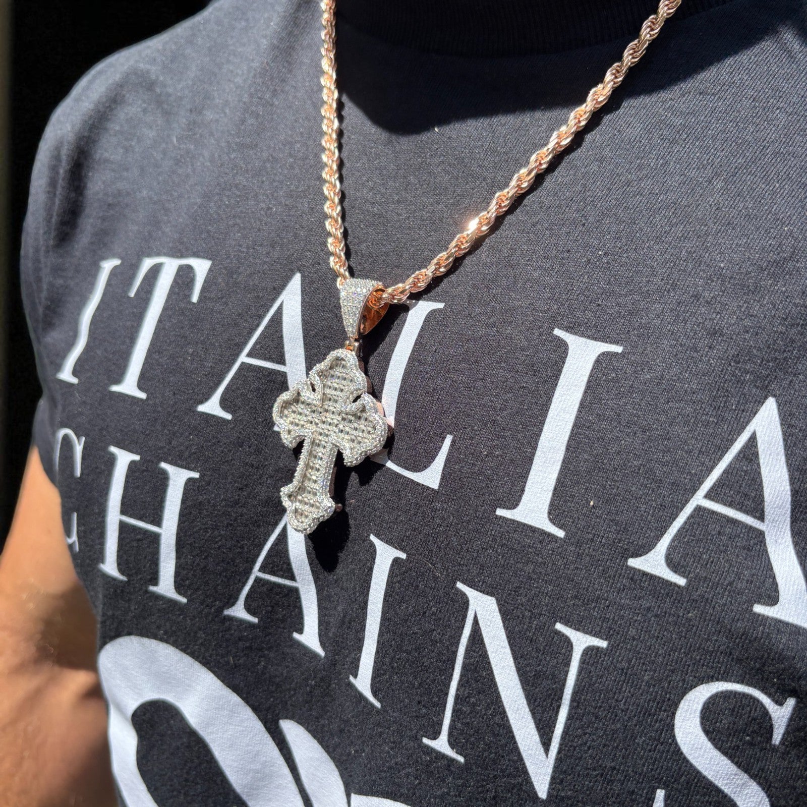 925 Sterling Silver Gothic Cross With Moissanite - Large