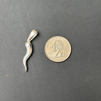 925 Sterling Silver Italian Horn Pendant