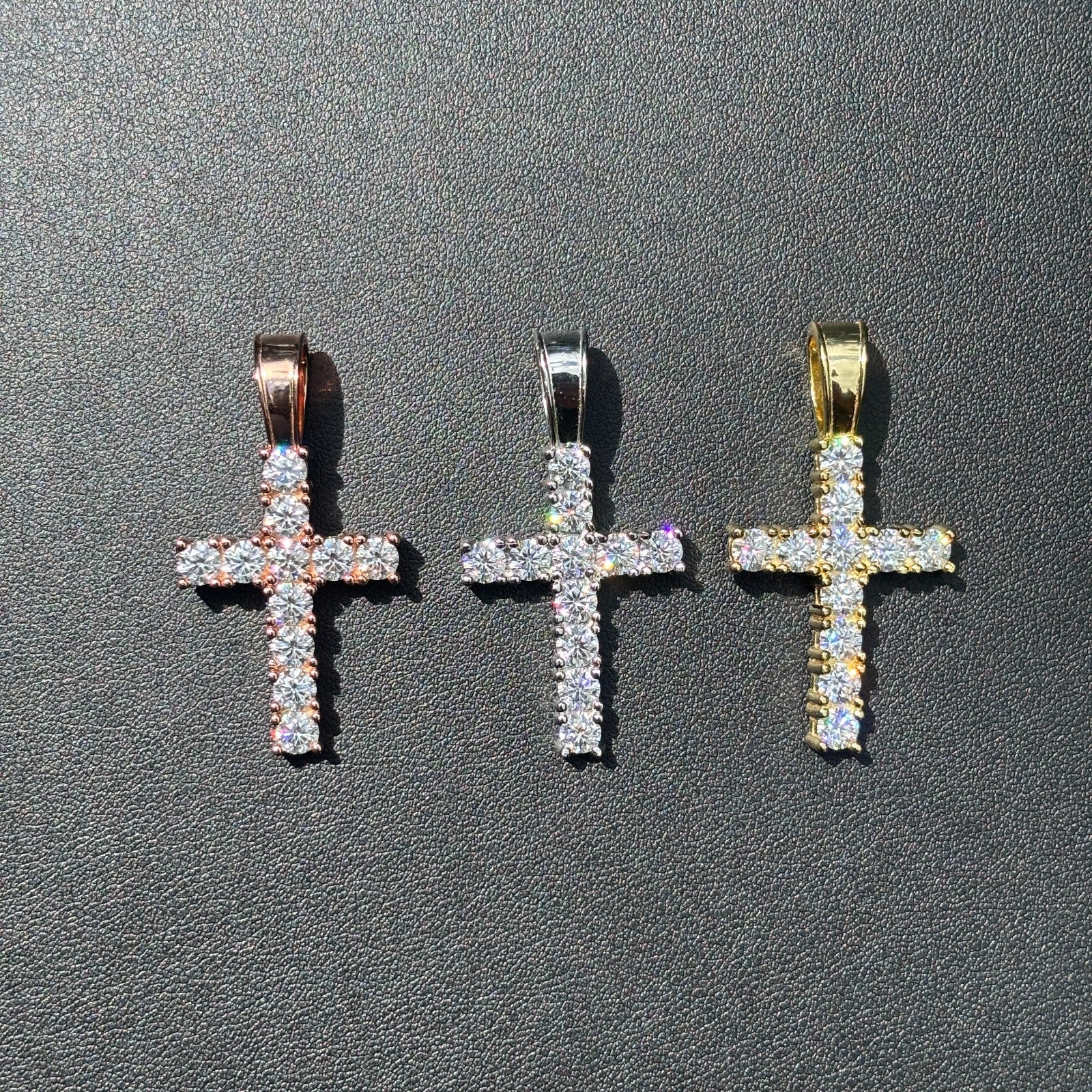 925 Sterling Silver Small Tennis Cross Pendant With Moissanite - Medium