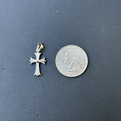925 Sterling Silver Cross Hearts Pendant - Small