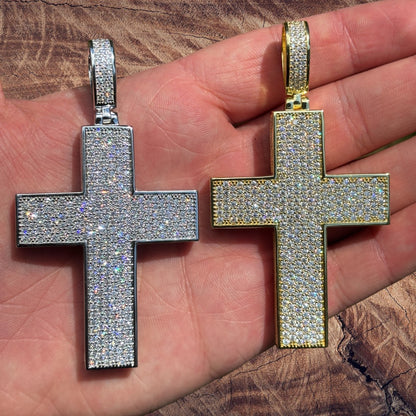 925 Sterling Silver 3D Cross Pendant With Moissanite - Large