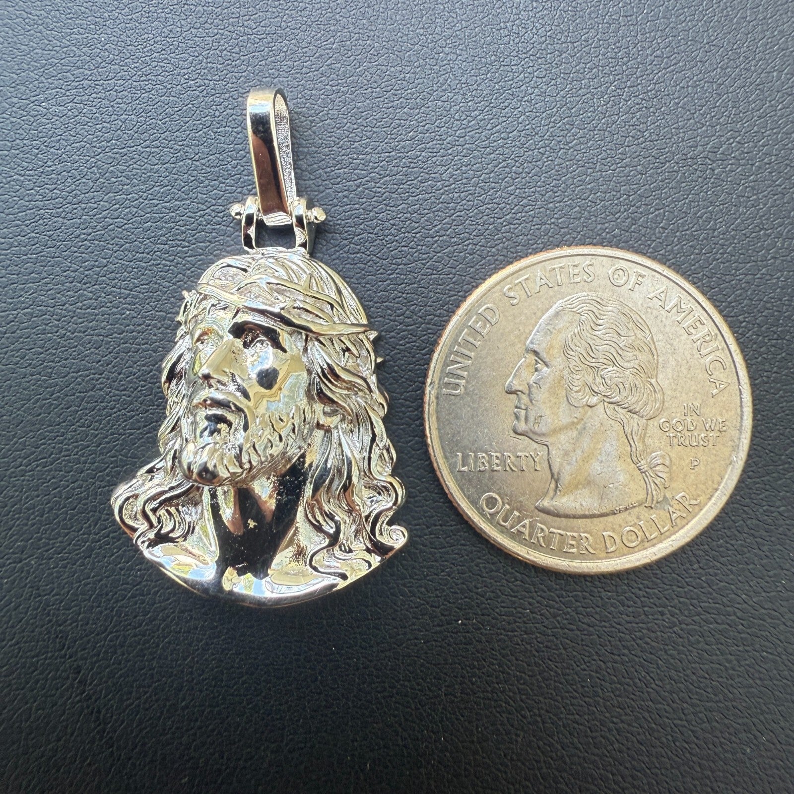 925 Sterling Silver Passion Of The Christ Jesus Piece Pendant - Small