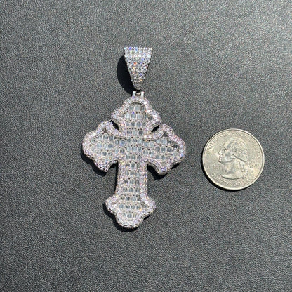 925 Sterling Silver Gothic Cross With Moissanite - Large