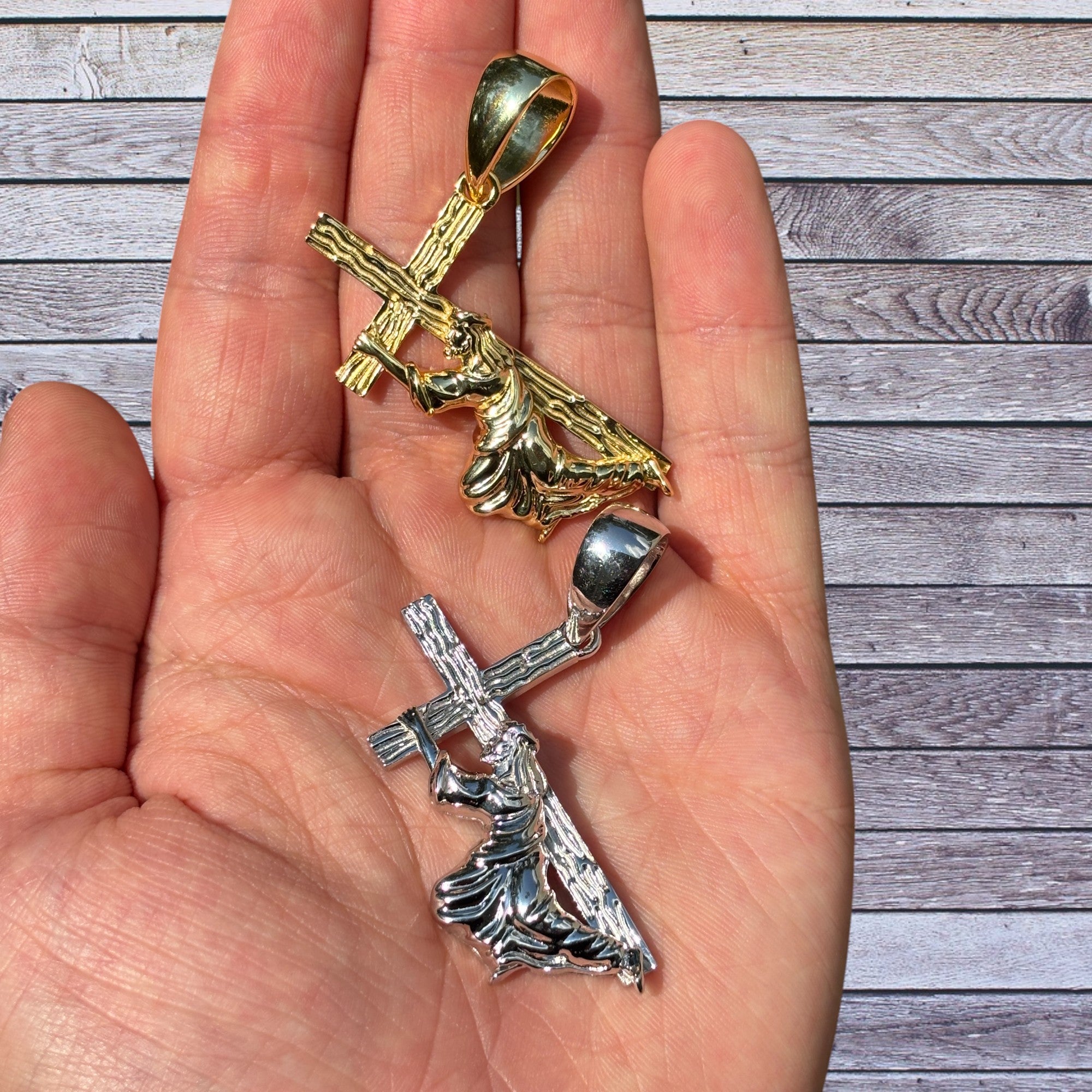 925 Sterling Silver Jesus Carrying Cross Pendant - Medium