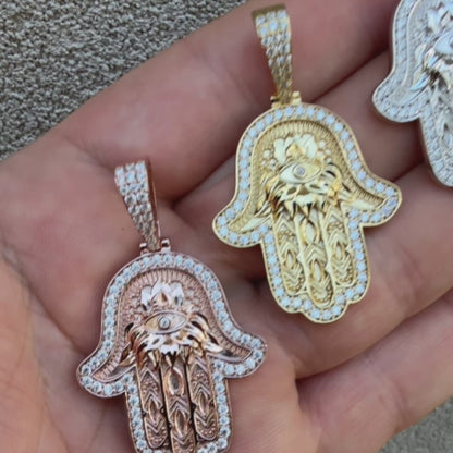 925 Sterling Silver Hamsa Hand Pendant With Moissanite - Medium