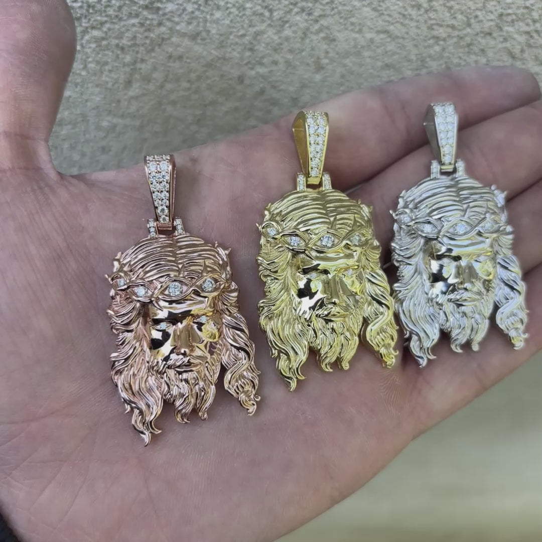 925 Sterling Silver Jesus Pendant With Moissanite - Medium