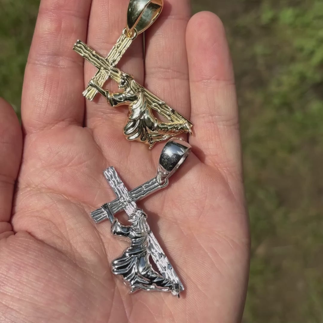925 Sterling Silver Jesus Carrying Cross Pendant - Medium